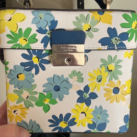NWT Kate Spade spring purse ♠️☀️🌸🌷 - Picture 5 of 6